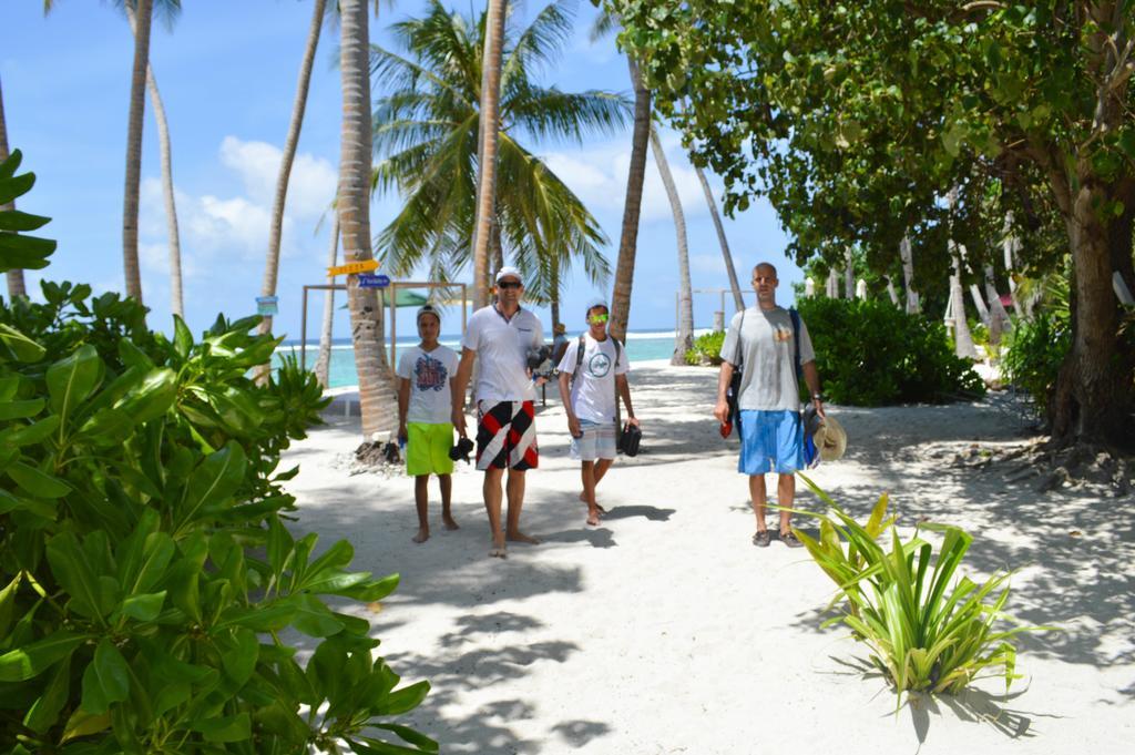 Casadana Hotel Thulusdhoo Exterior photo