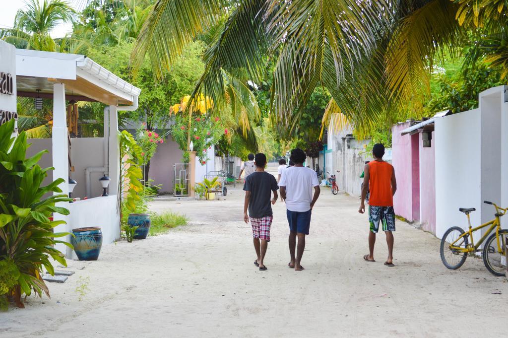Casadana Hotel Thulusdhoo Exterior photo